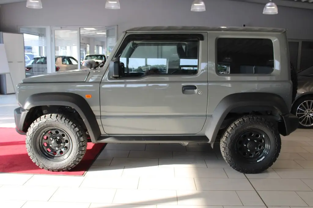 Photo 1 : Suzuki Jimny 2024 Essence