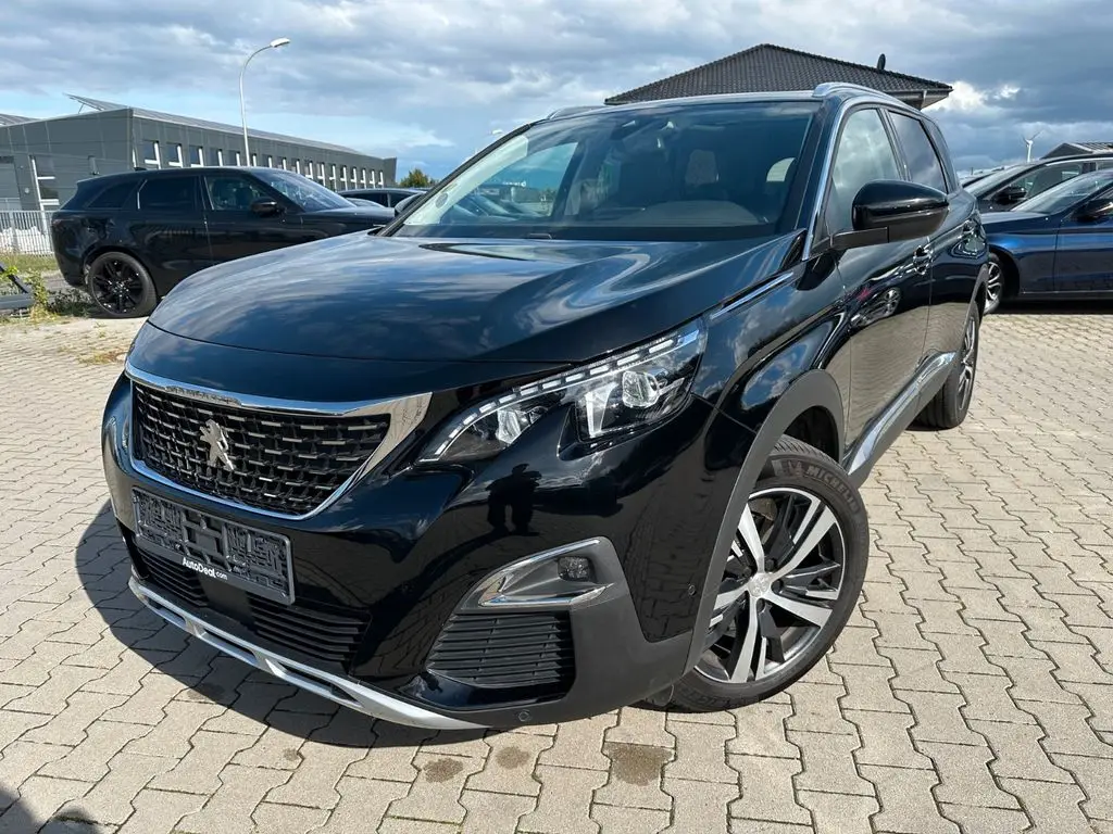 Photo 1 : Peugeot 5008 2020 Diesel