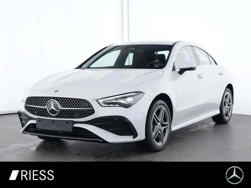 Photo 1 : Mercedes-benz Classe Cla 2023 Hybride