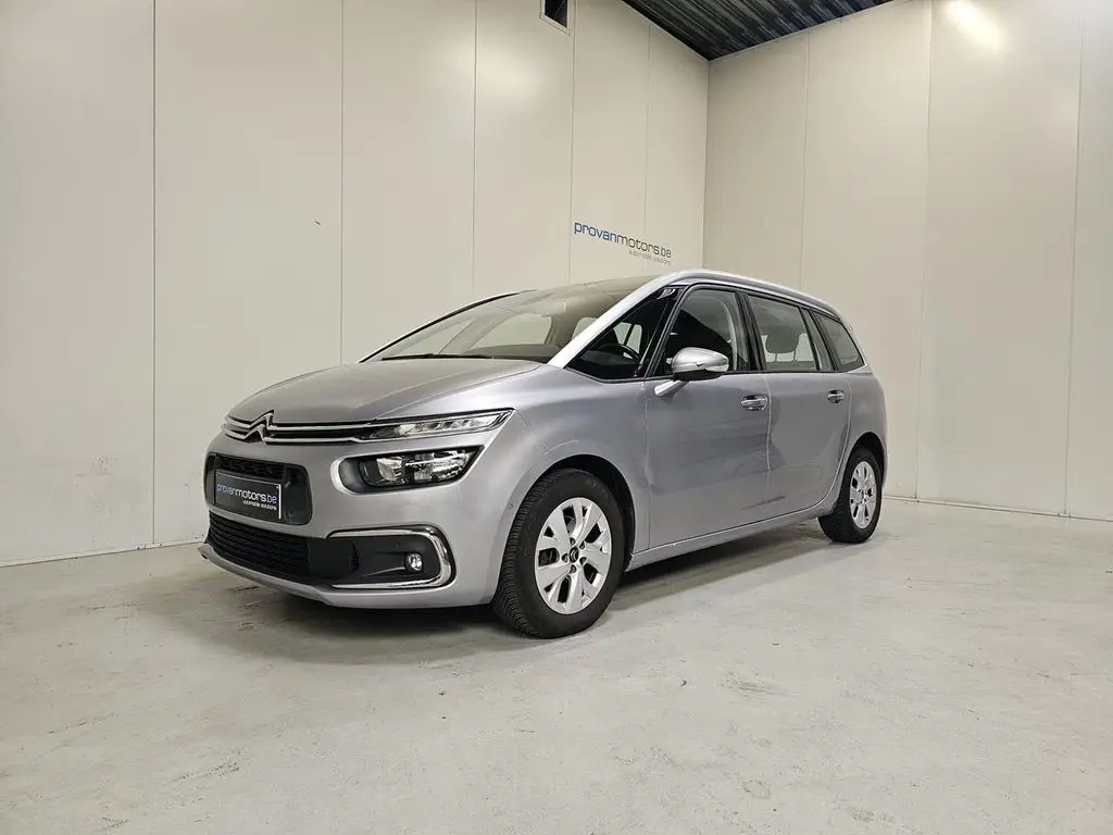 Photo 1 : Citroen C4 2018 Essence