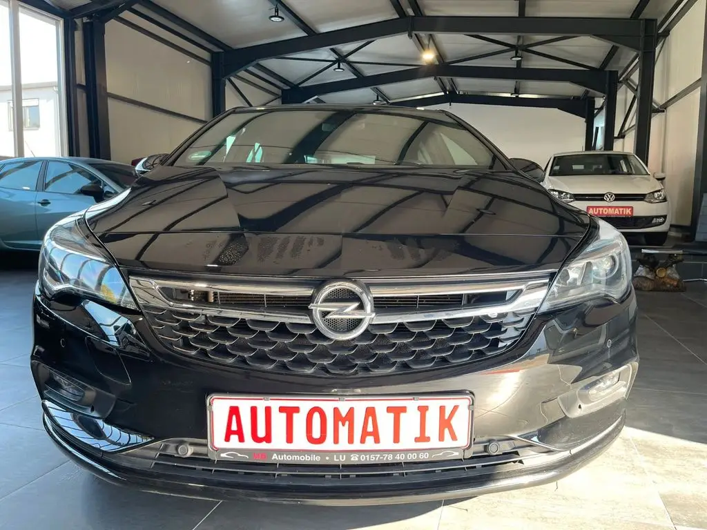 Photo 1 : Opel Astra 2017 Petrol