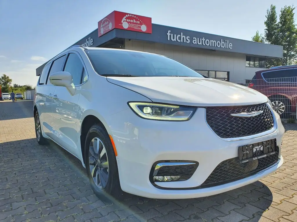 Photo 1 : Chrysler Pacifica 2021 Hybrid