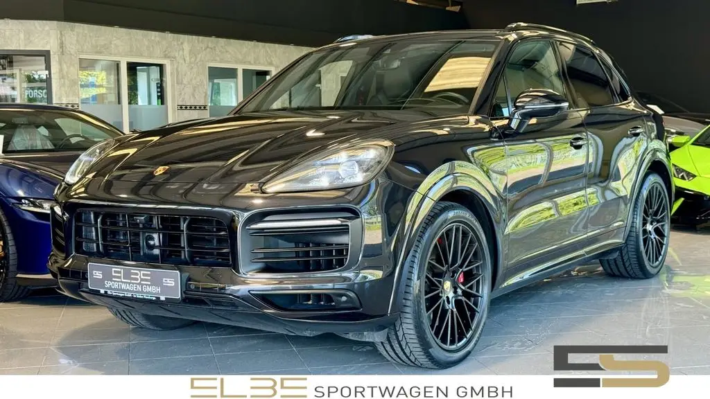 Photo 1 : Porsche Cayenne 2020 Essence