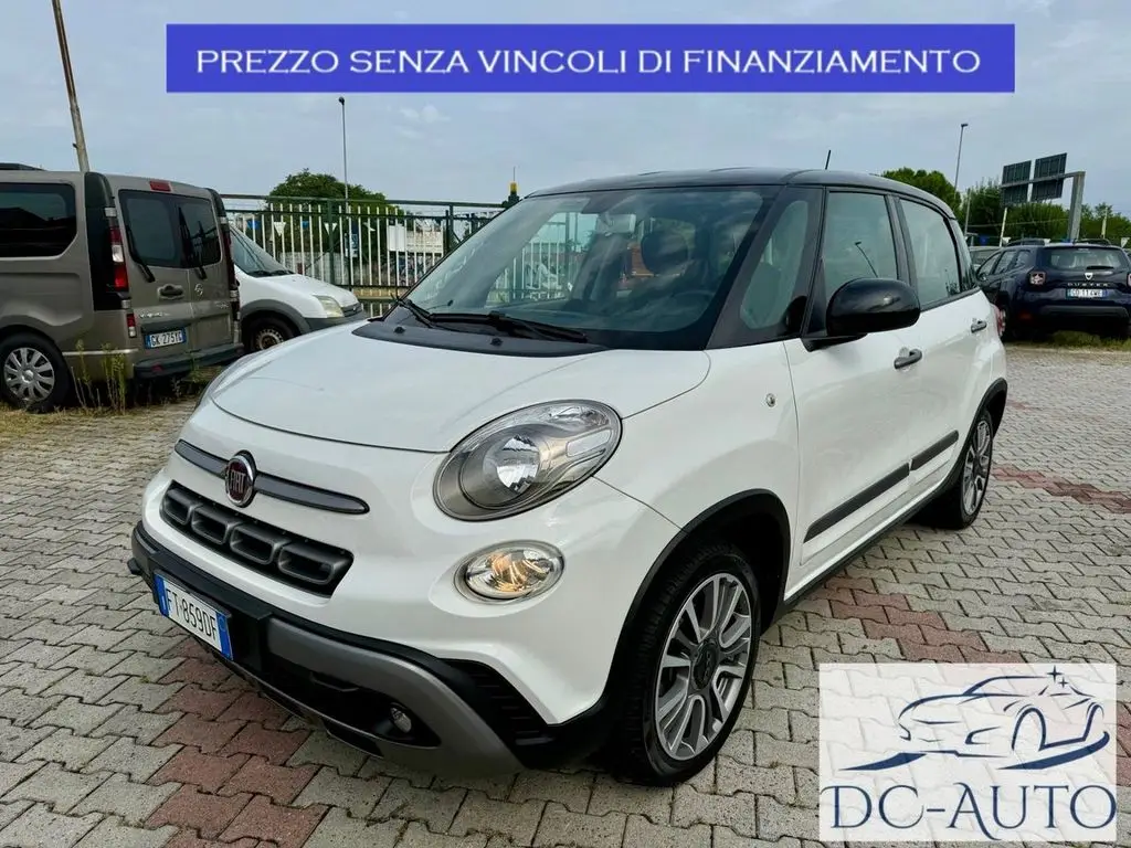 Photo 1 : Fiat 500l 2018 Petrol