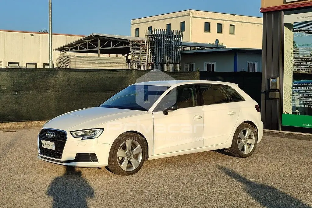 Photo 1 : Audi A3 2019 Autres