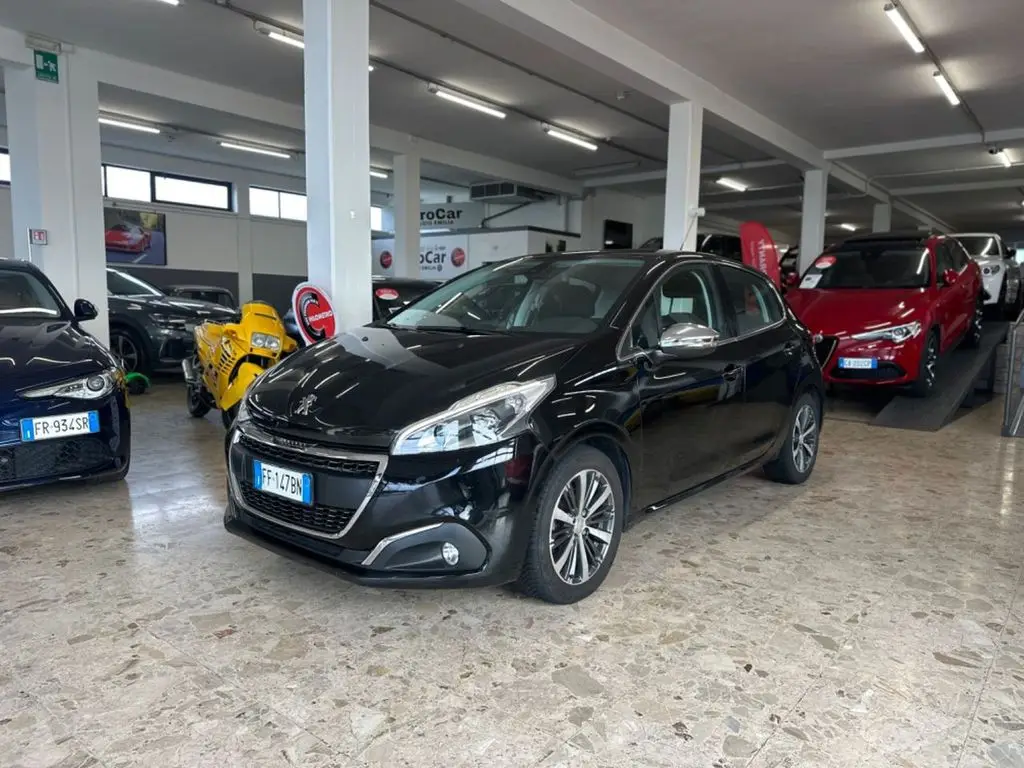 Photo 1 : Peugeot 208 2016 GPL