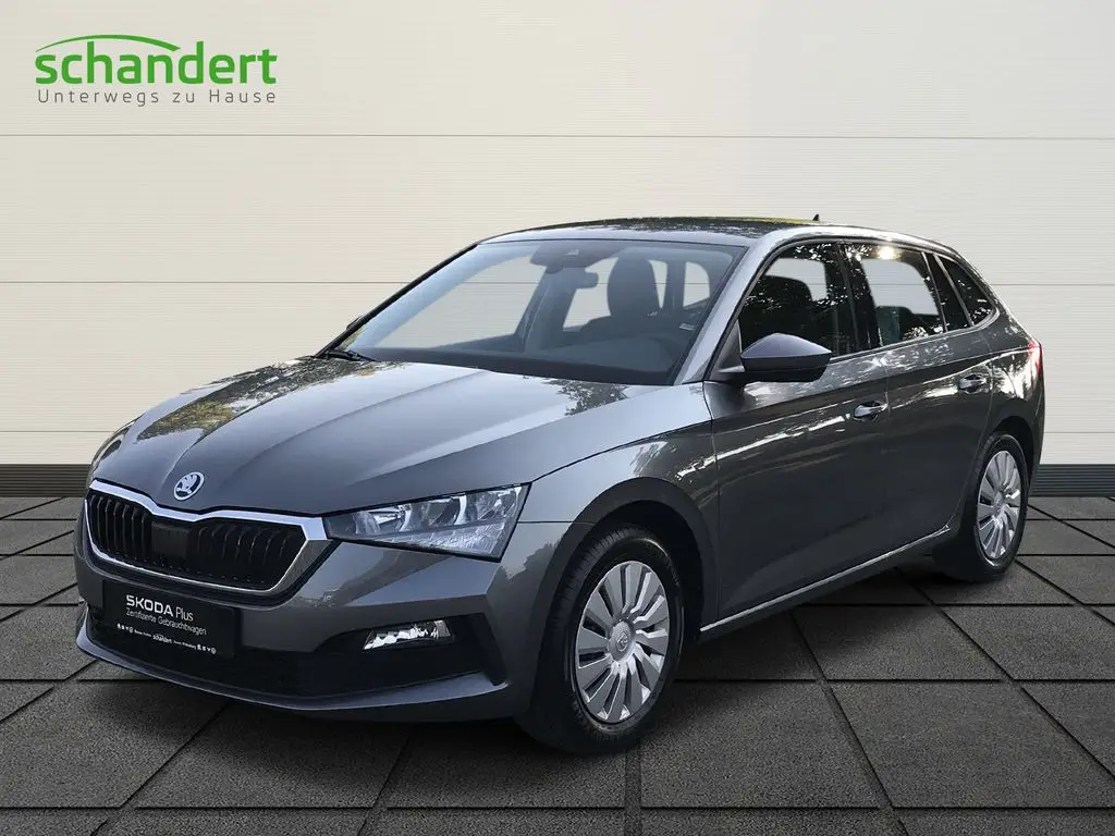 Photo 1 : Skoda Scala 2023 Essence