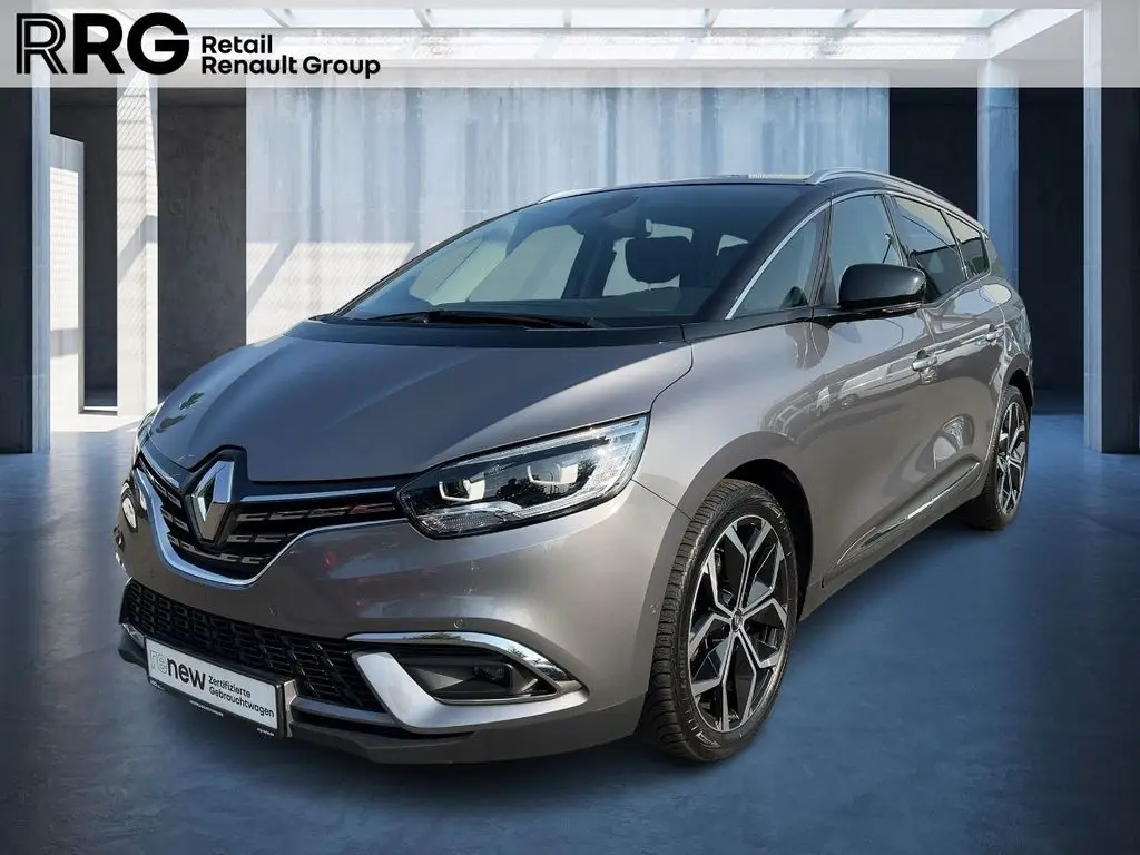 Photo 1 : Renault Scenic 2023 Essence