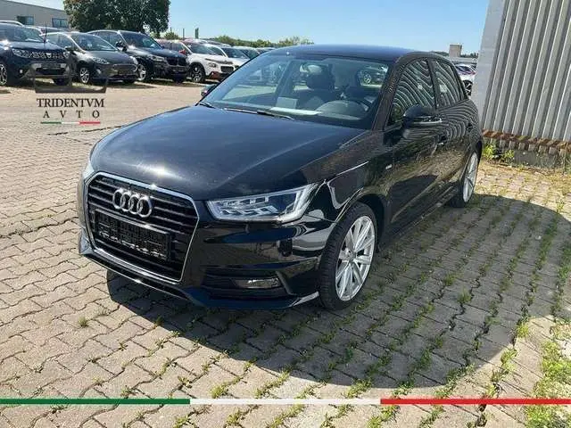 Photo 1 : Audi A1 2015 Essence