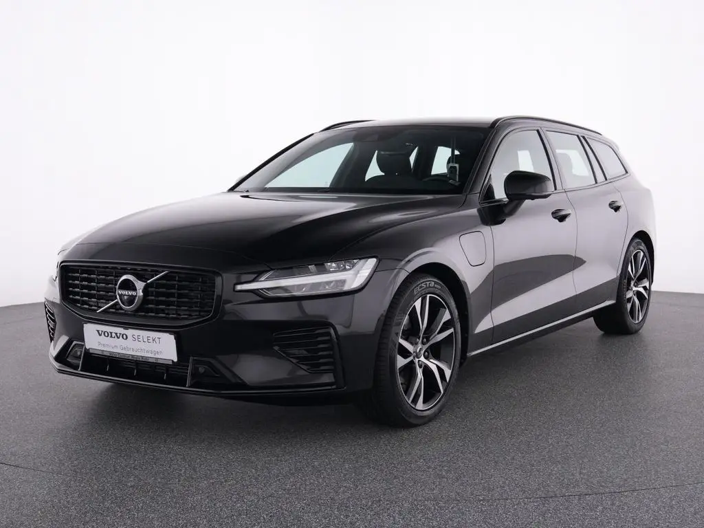 Photo 1 : Volvo V60 2022 Hybrid