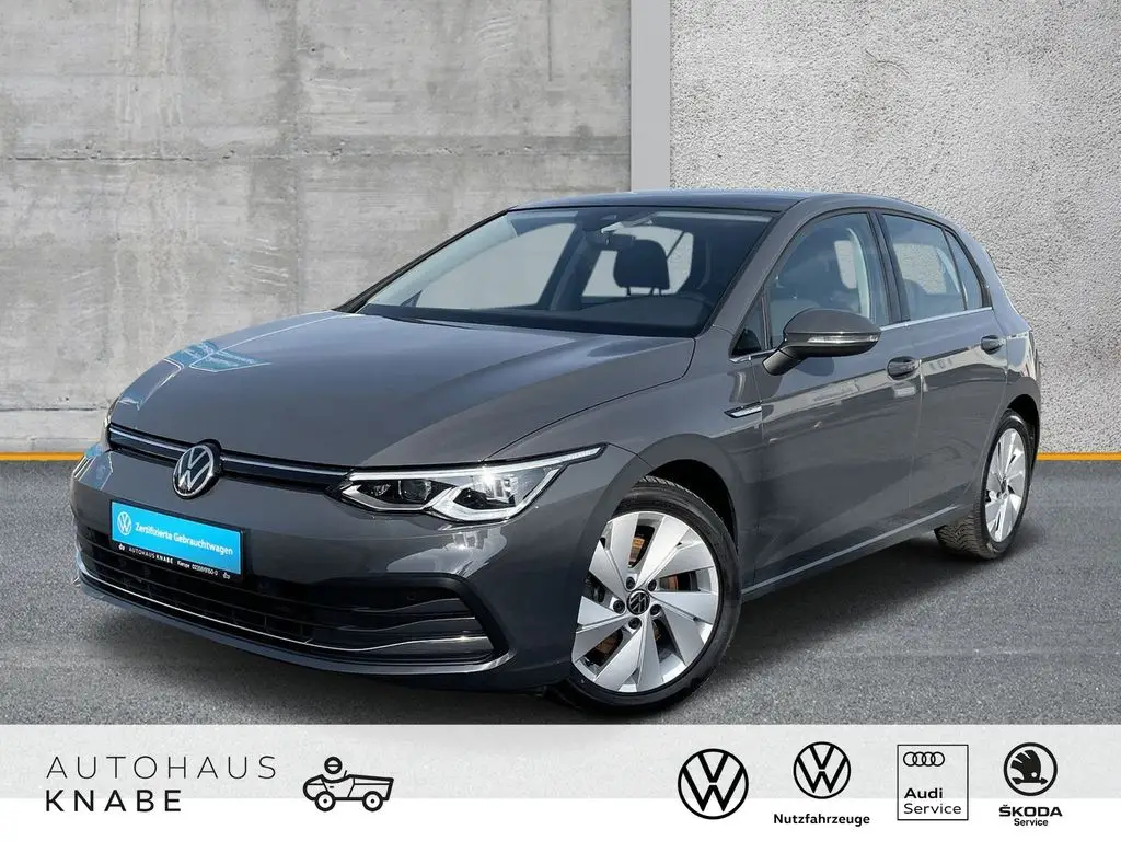 Photo 1 : Volkswagen Golf 2019 Essence