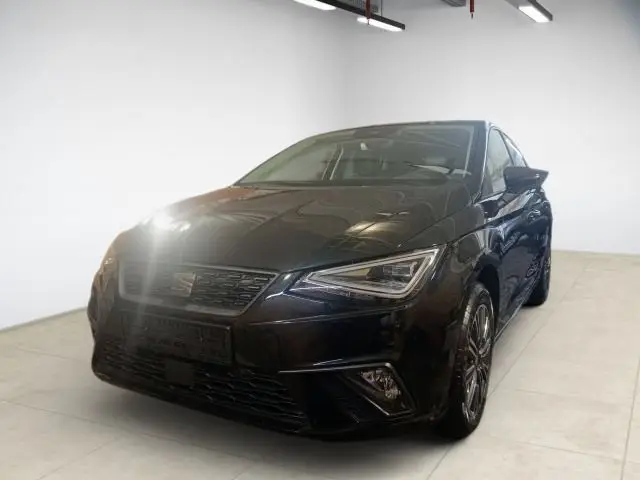 Photo 1 : Seat Ibiza 2023 Essence