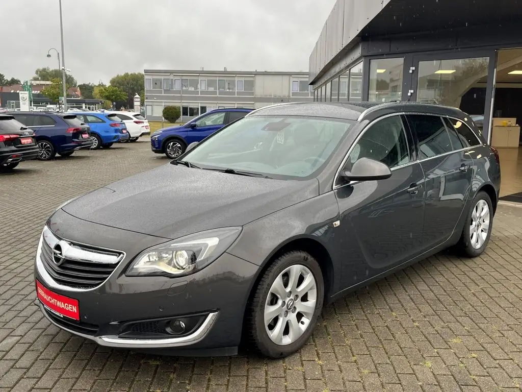 Photo 1 : Opel Insignia 2015 Essence