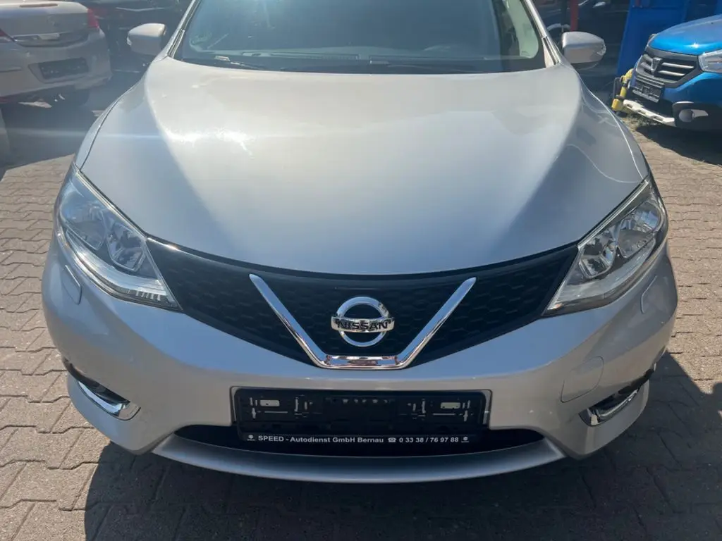 Photo 1 : Nissan Pulsar 2015 Essence