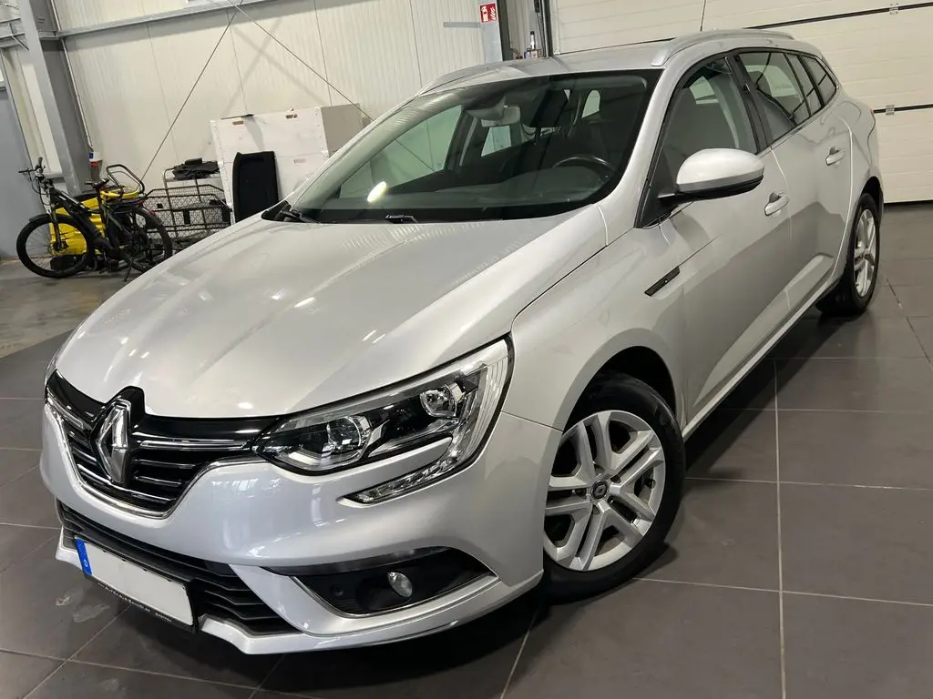 Photo 1 : Renault Megane 2019 Diesel