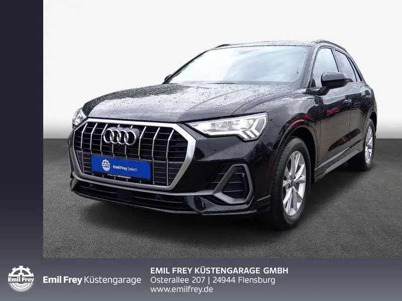 Photo 1 : Audi Q3 2023 Essence