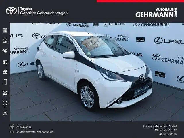 Photo 1 : Toyota Aygo X 2018 Petrol