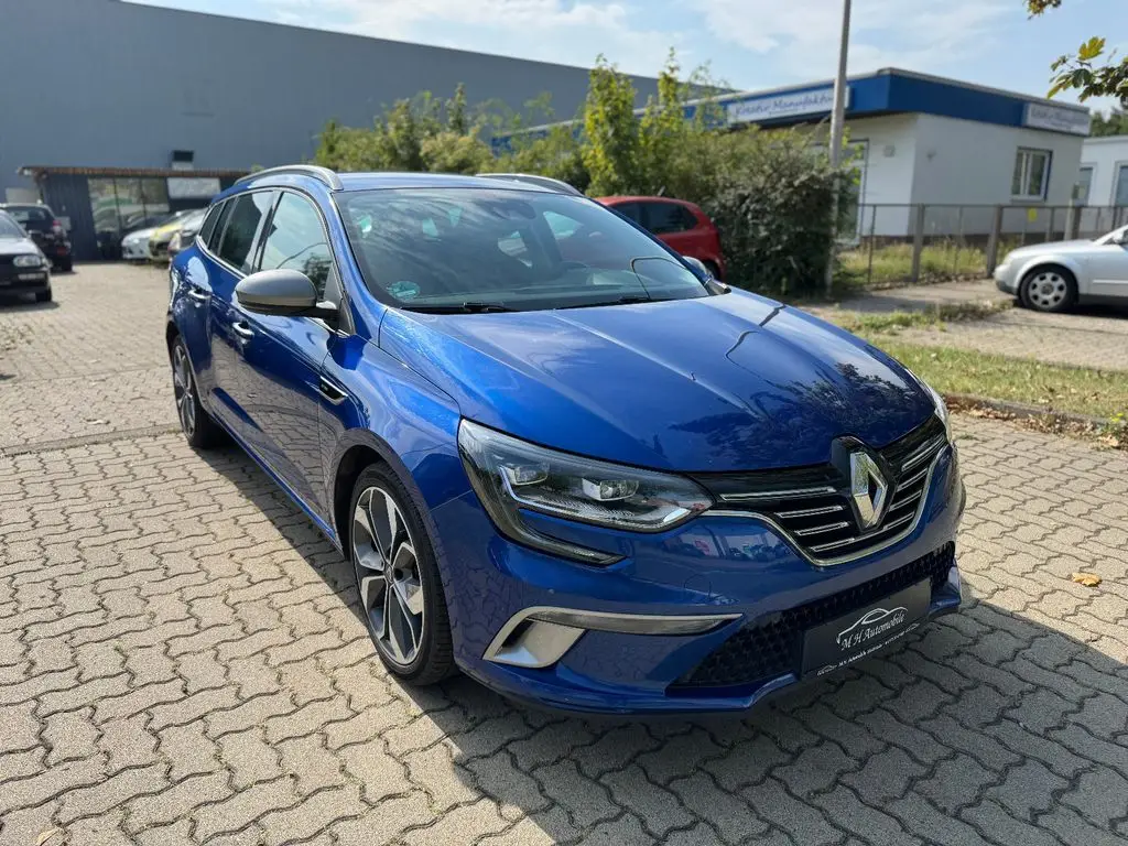 Photo 1 : Renault Megane 2019 Petrol