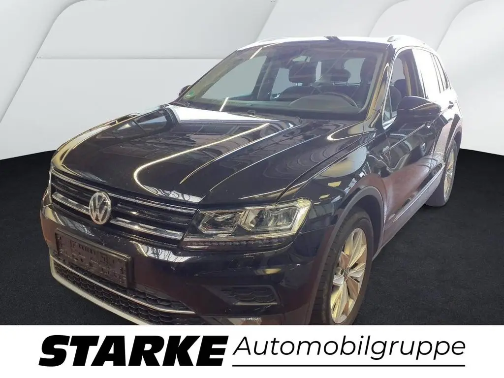 Photo 1 : Volkswagen Tiguan 2020 Essence