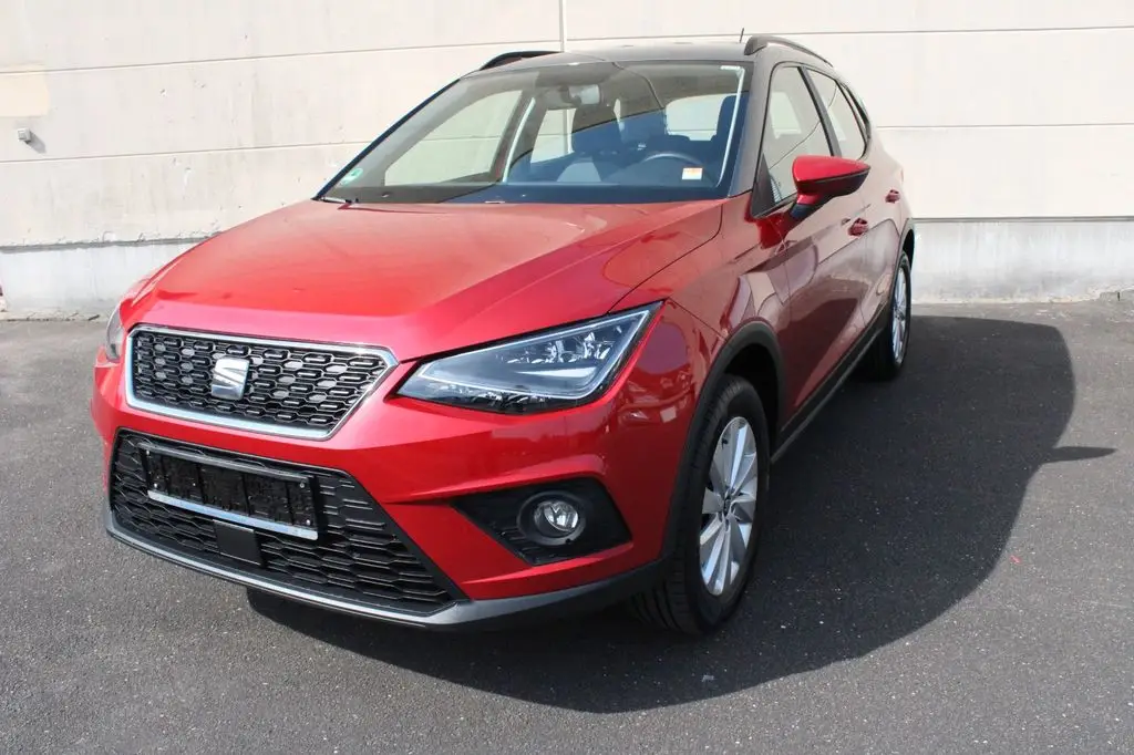 Photo 1 : Seat Arona 2018 Essence