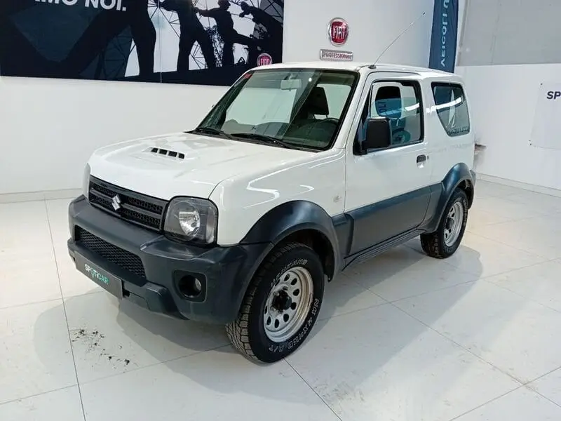 Photo 1 : Suzuki Jimny 2018 Petrol