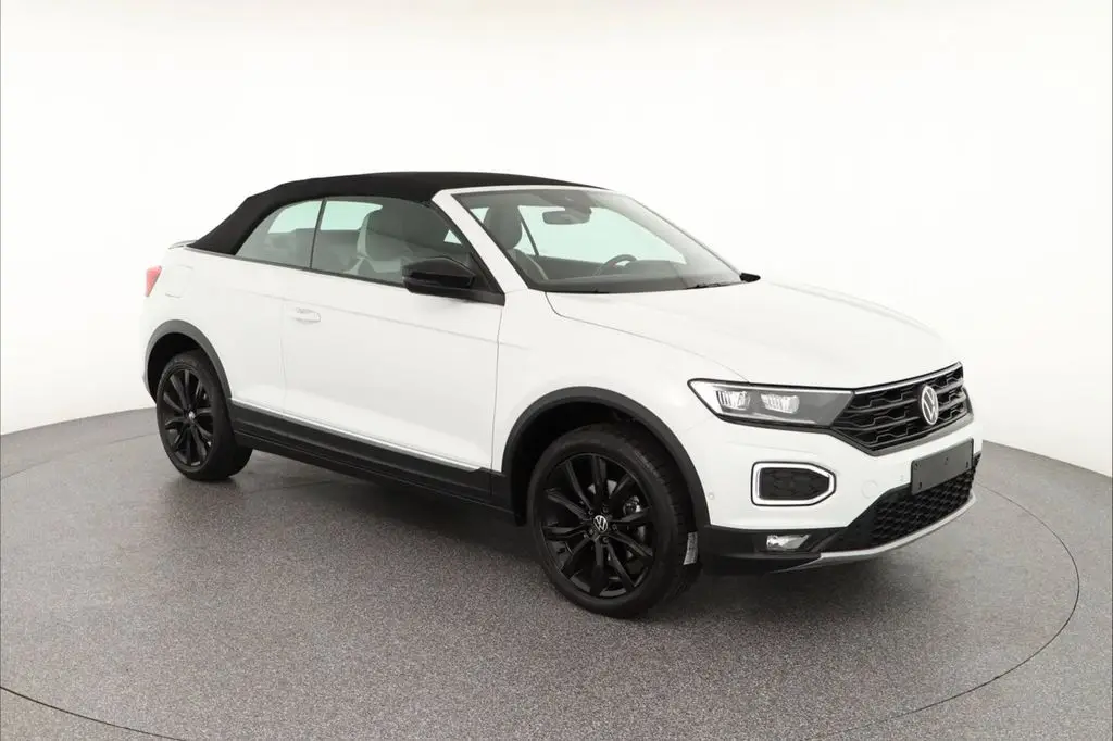 Photo 1 : Volkswagen T-roc 2021 Essence