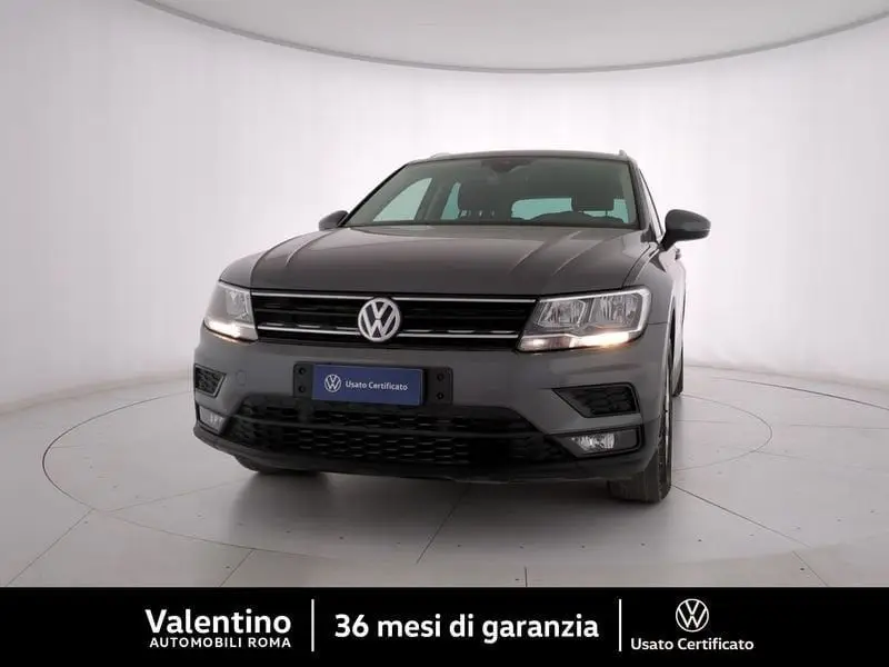 Photo 1 : Volkswagen Tiguan 2020 Essence