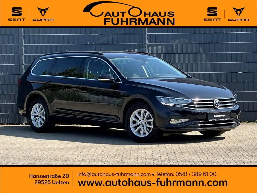 Photo 1 : Volkswagen Passat 2020 Petrol