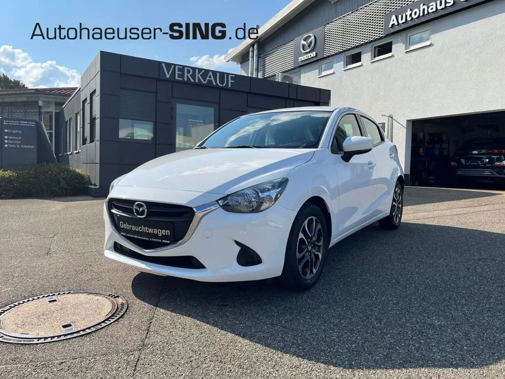 Photo 1 : Mazda 2 2018 Petrol