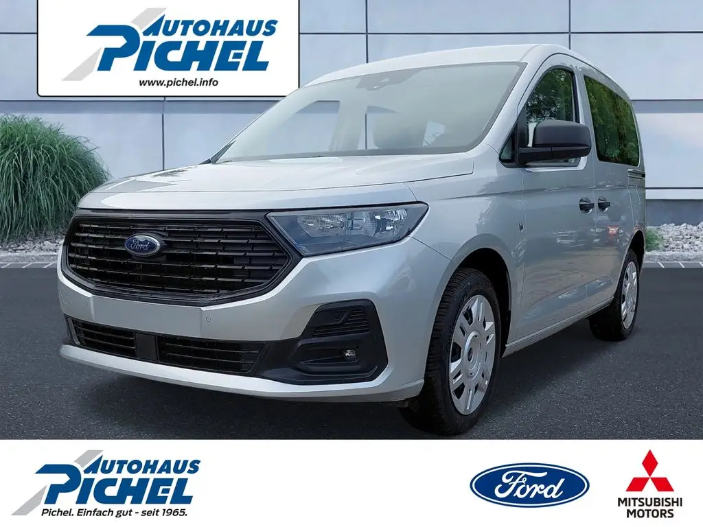 Photo 1 : Ford Tourneo 2024 Petrol