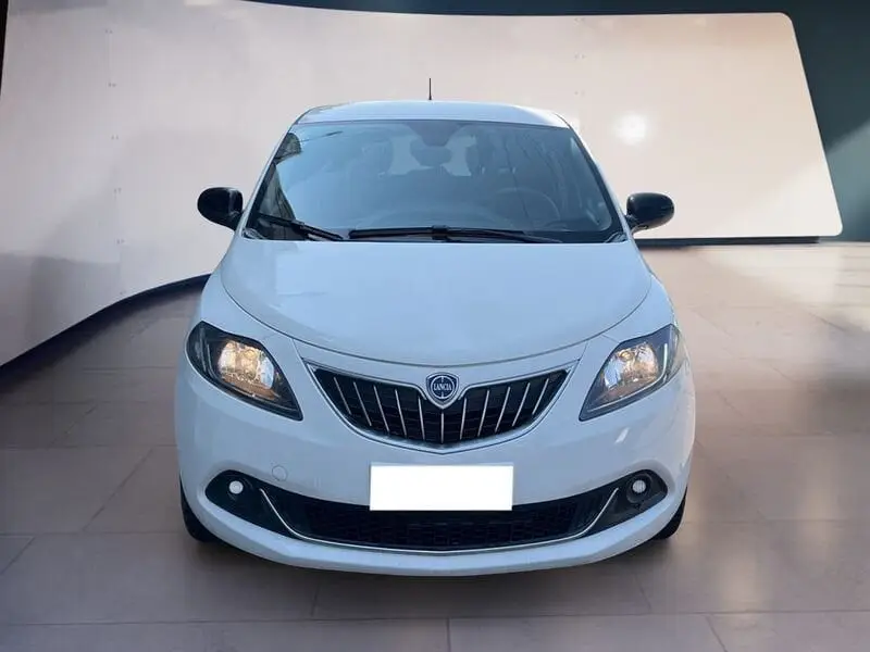 Photo 1 : Lancia Ypsilon 2022 Autres