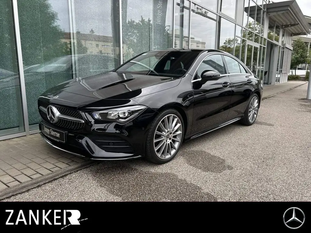 Photo 1 : Mercedes-benz Classe Cla 2023 Petrol