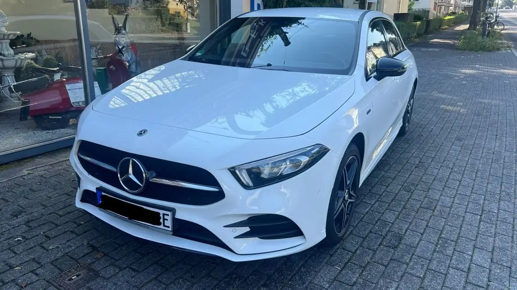 Photo 1 : Mercedes-benz Classe A 2020 Hybride