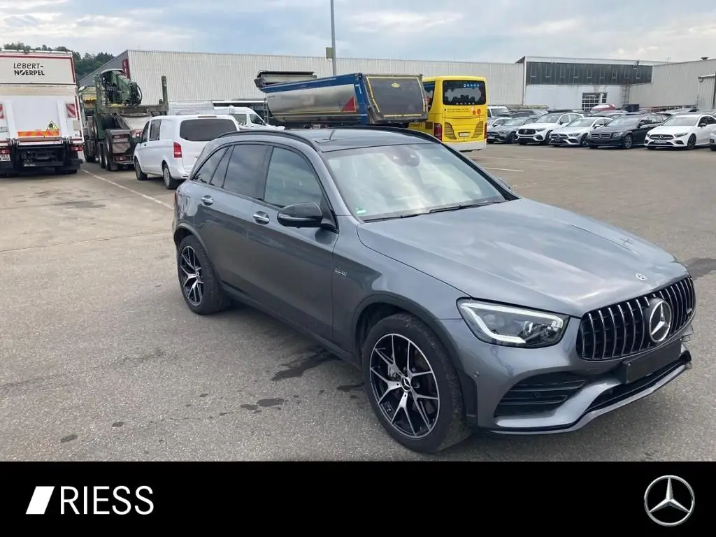 Photo 1 : Mercedes-benz Classe Glc 2020 Petrol