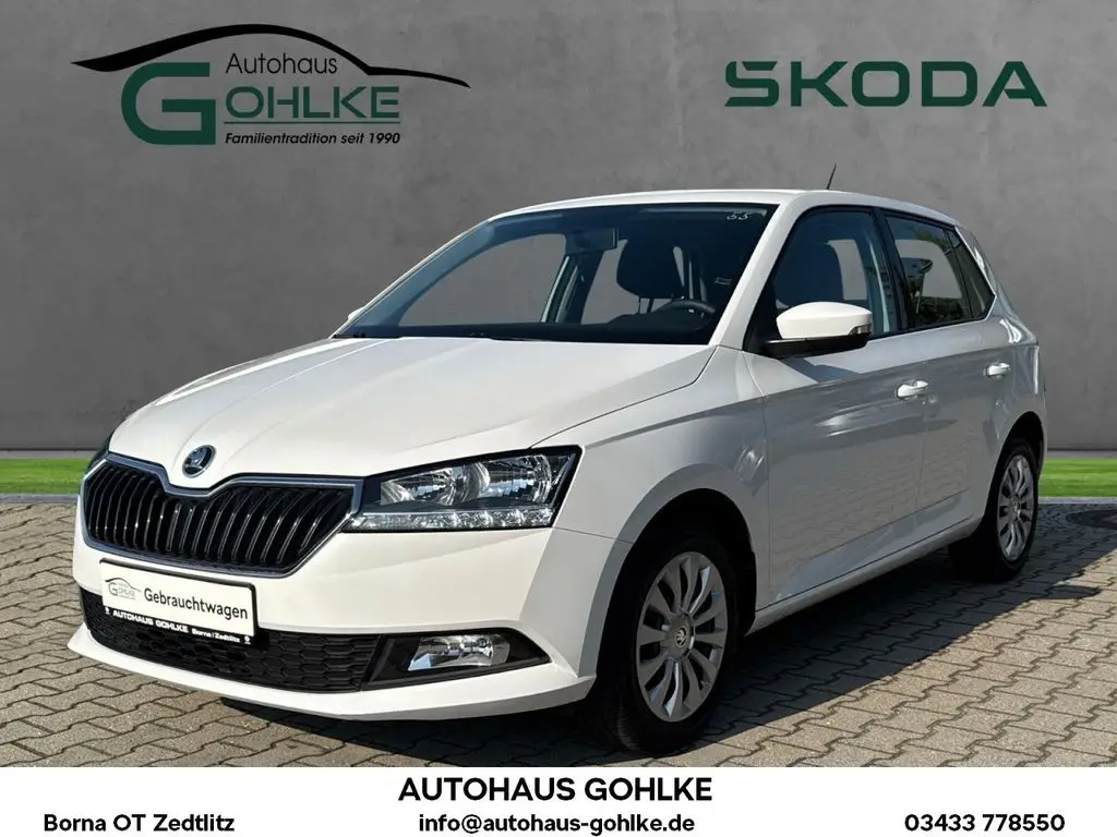 Photo 1 : Skoda Fabia 2020 Essence