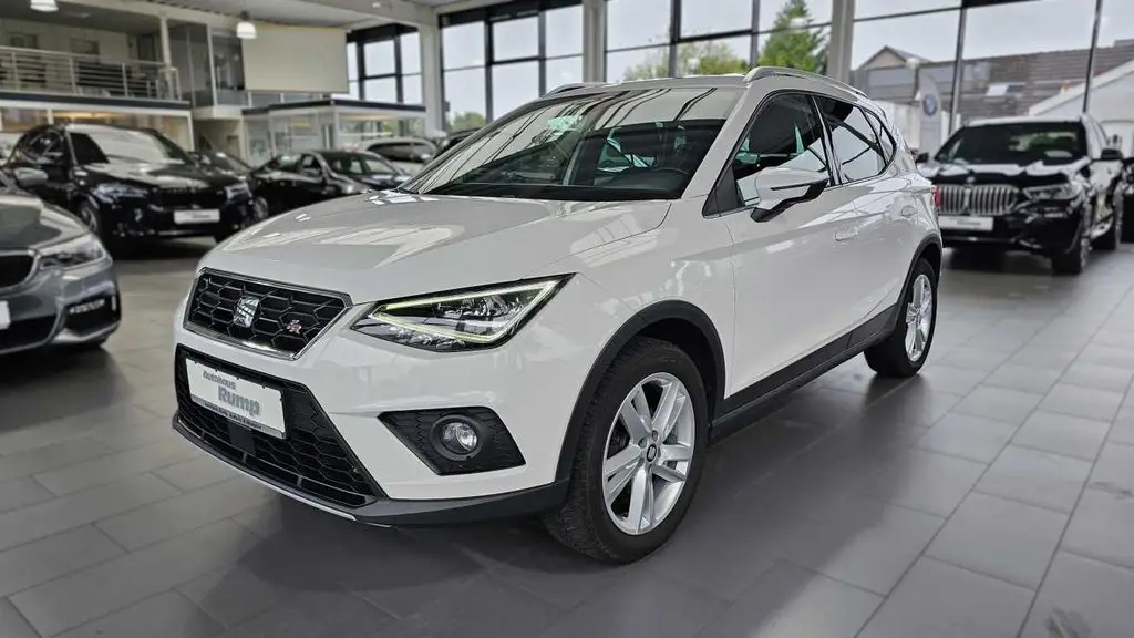 Photo 1 : Seat Arona 2019 Petrol