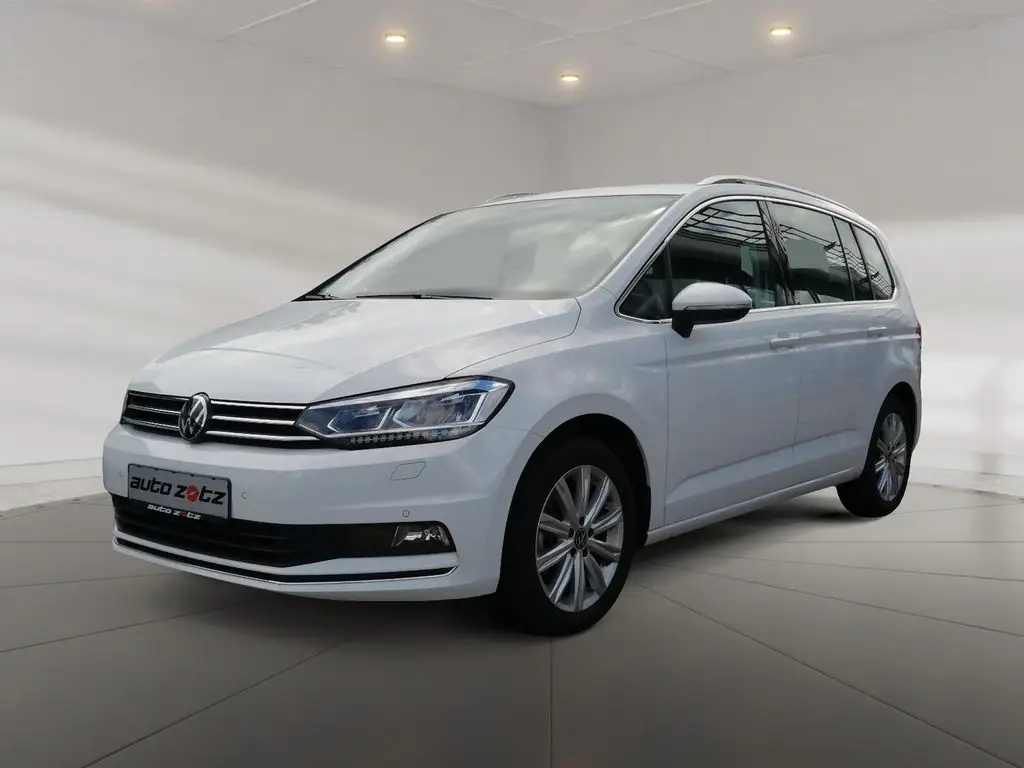 Photo 1 : Volkswagen Touran 2022 Petrol