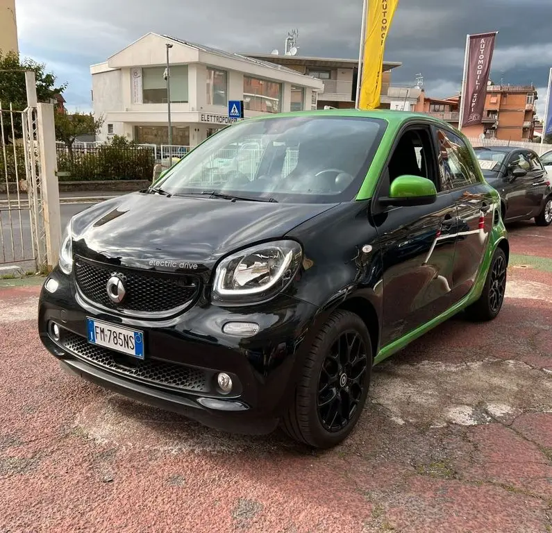 Photo 1 : Smart Forfour 2017 Not specified