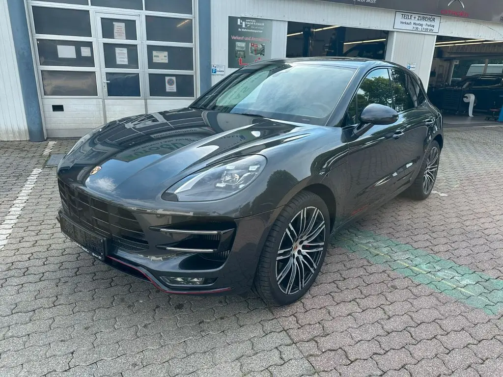 Photo 1 : Porsche Macan 2018 Essence