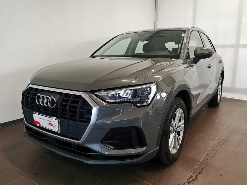 Photo 1 : Audi Q3 2021 Diesel