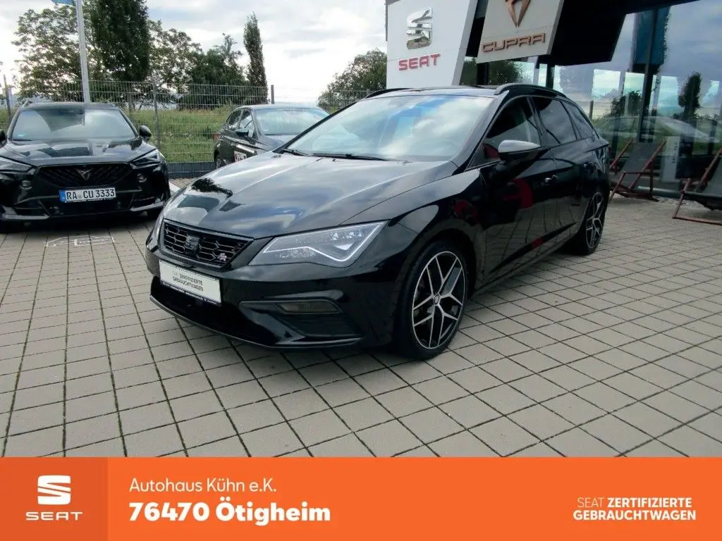 Photo 1 : Seat Leon 2017 Petrol