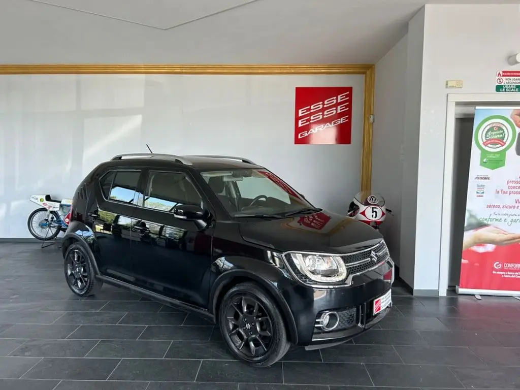 Photo 1 : Suzuki Ignis 2017 Petrol