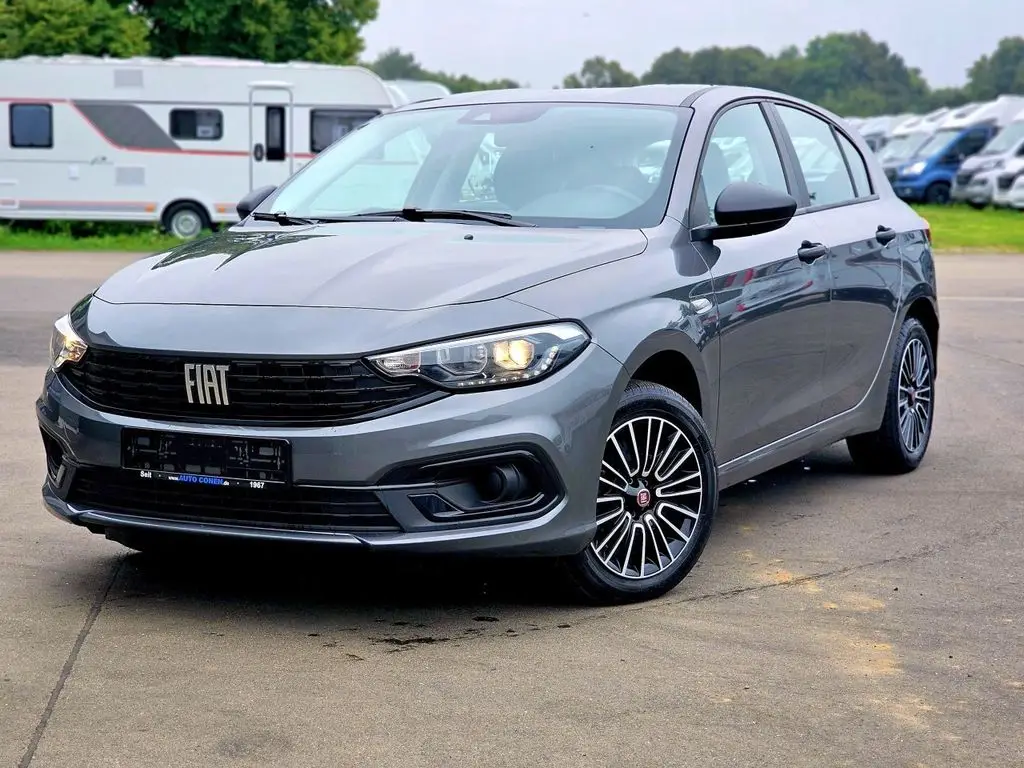 Photo 1 : Fiat Tipo 2022 Essence