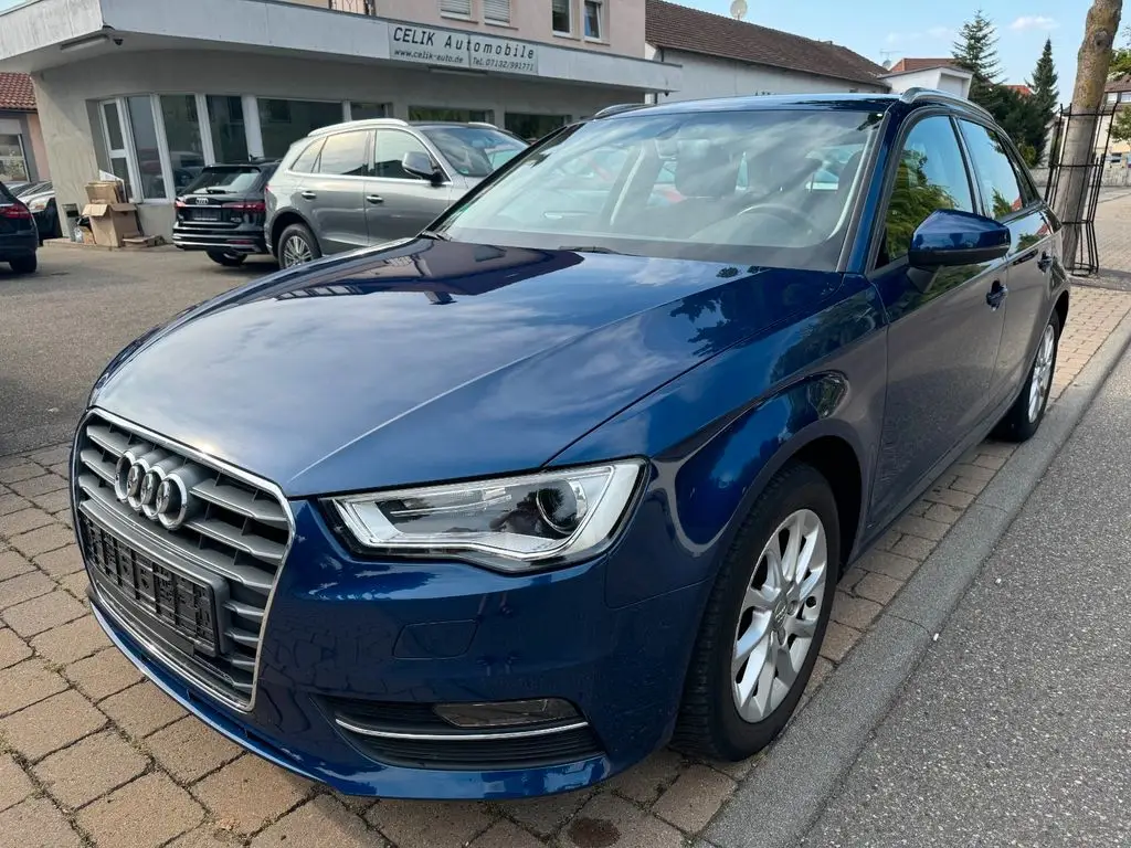 Photo 1 : Audi A3 2015 Petrol