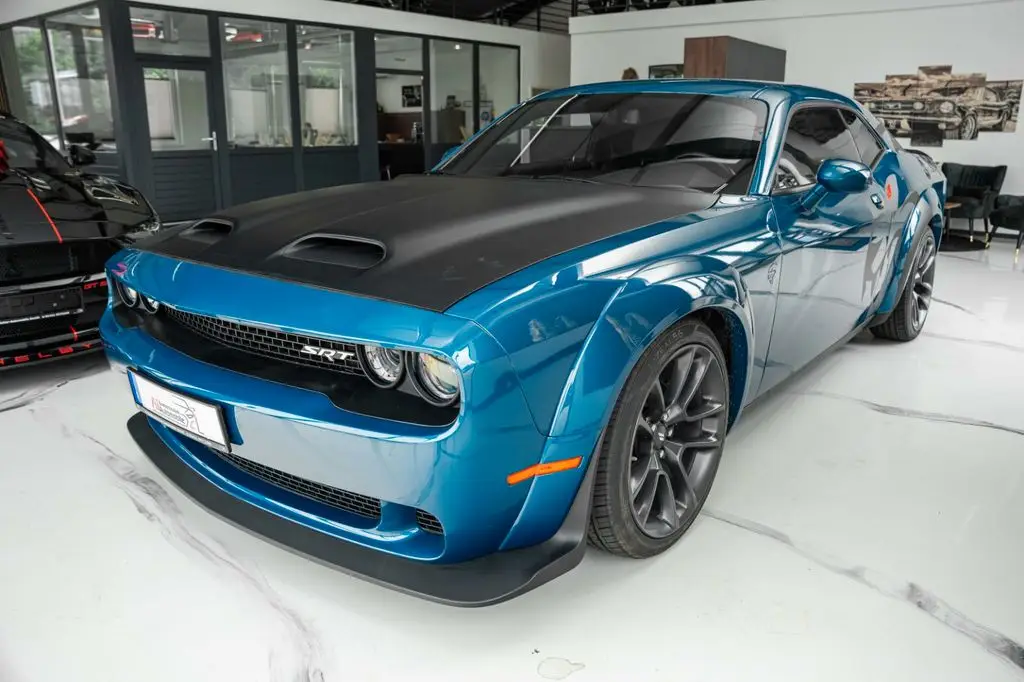 Photo 1 : Dodge Challenger 2022 Essence