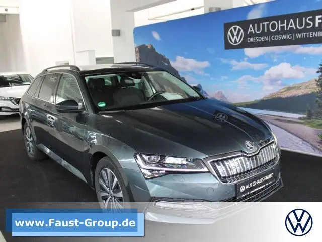 Photo 1 : Skoda Superb 2021 Hybride