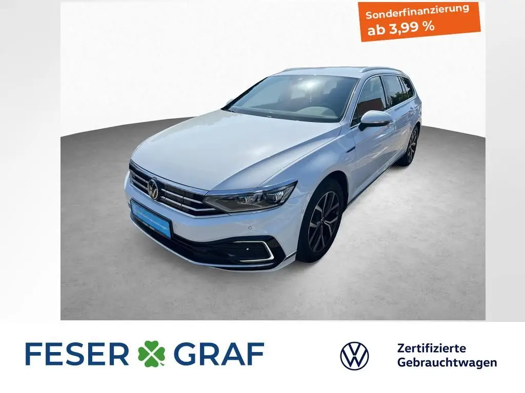 Photo 1 : Volkswagen Passat 2021 Hybrid