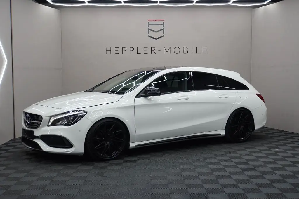 Photo 1 : Mercedes-benz Classe Cla 2019 Essence