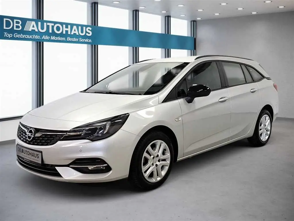 Photo 1 : Opel Astra 2022 Diesel