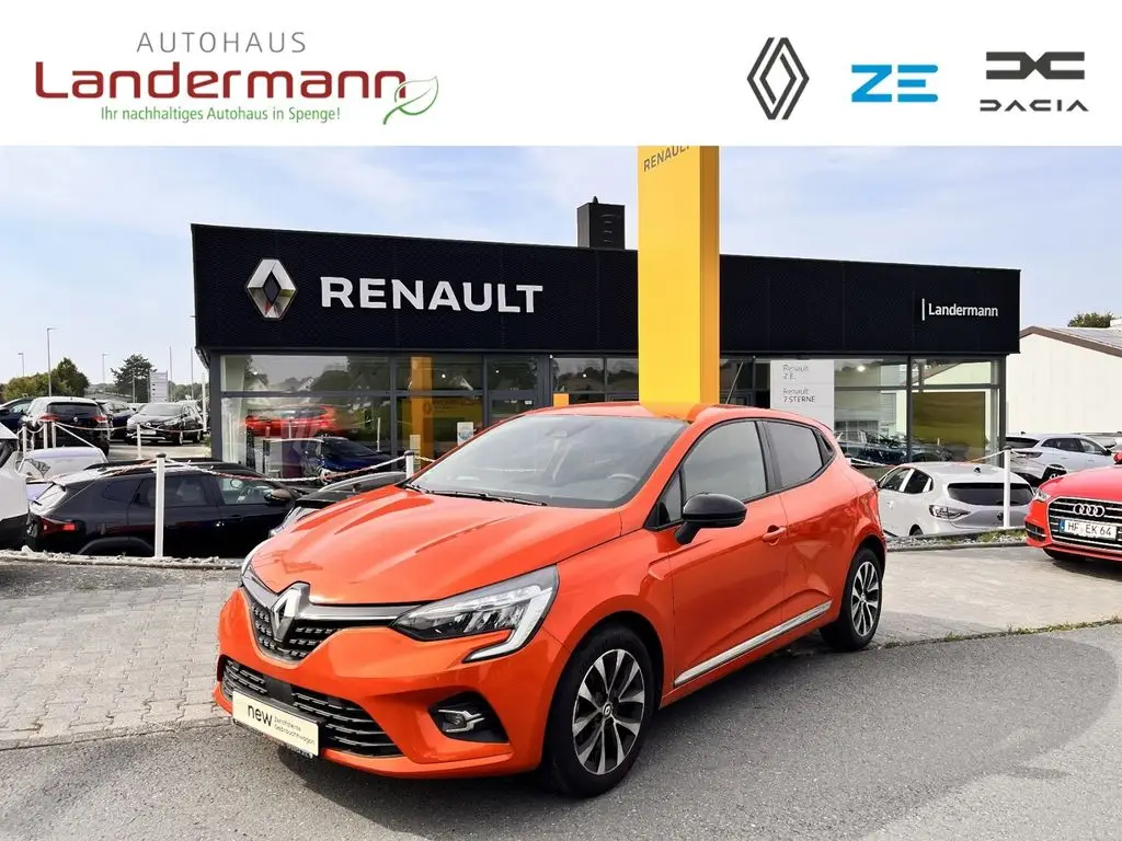 Photo 1 : Renault Clio 2023 Petrol